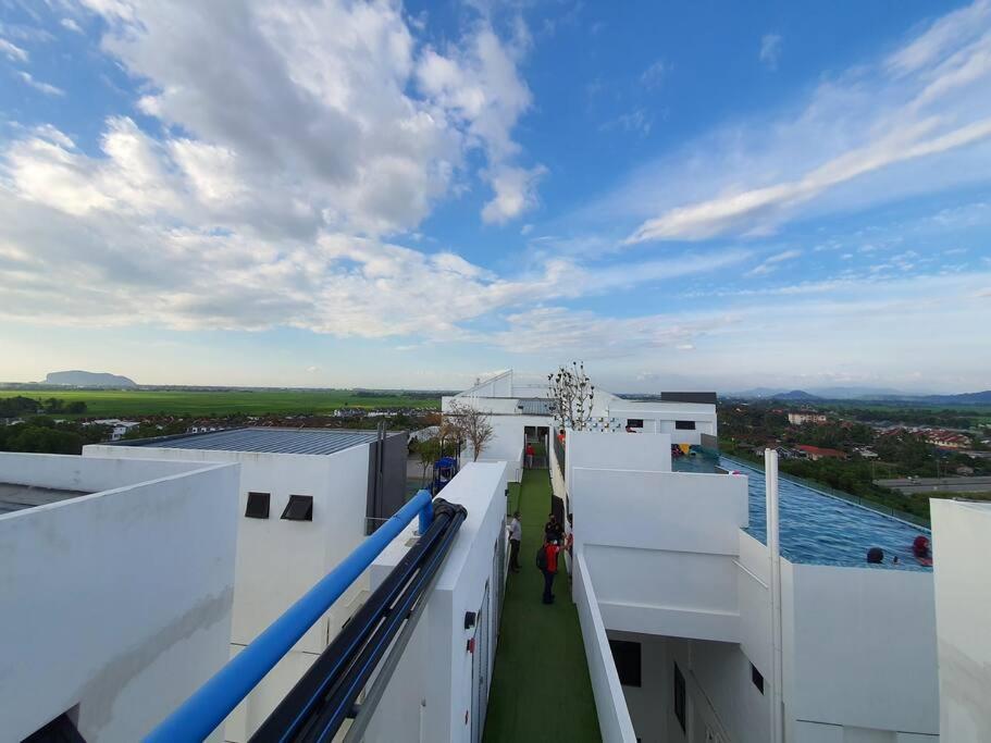 Myrumah Imperio Home , Alor Setar 3Br With Sky Infinity Pool エクステリア 写真